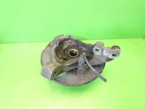 Zwrotnica piasta prawa przód CHEVROLET CAPTIVA I C140 FL 2.2 D 13-15