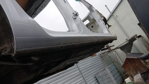 Próg prawy LA7W VW GOLF VII KOMBI 12-16