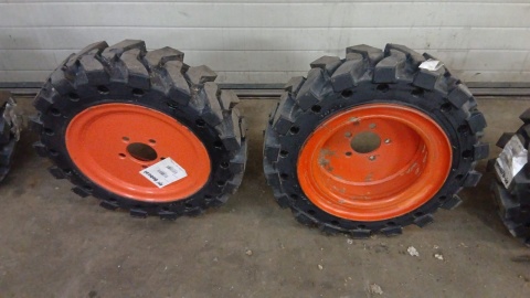 Koło opona pełna solid 5.70-12 Bobcat S70 ładowarka wózek widłowy bliźniak