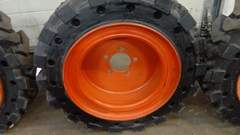 Koło opona pełna solid 5.70-12 Bobcat S70 ładowarka wózek widłowy bliźniak