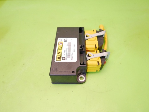 Moduł sensor poduszek airbag 13587444 CHEVROLET CAPTIVA I C140 FL 13-15