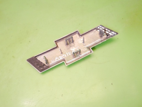 Logo znaczek emblemat przód CHEVROLET CAPTIVA I C140 FL 13-15