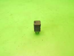 Przekaźnik DC12V 20A CHEVROLET CAPTIVA I C140 FL 2.2 D 13-15