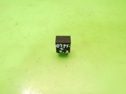 Przekaźnik DC12V 35A CHEVROLET CAPTIVA I C140 FL 2.2 D 13-15