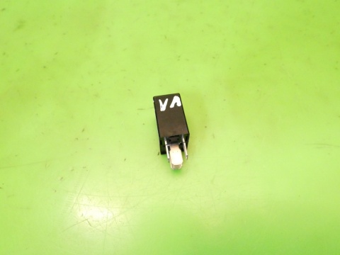 Przekaźnik DC12V 35A CHEVROLET CAPTIVA I C140 FL 2.2 D 13-15