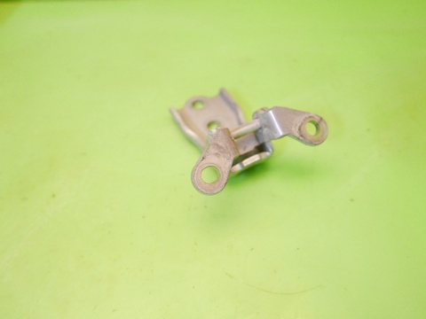 Zawias drzwiowy lewy przód góra GAN CHEVROLET CAPTIVA I C140 FL 13-15