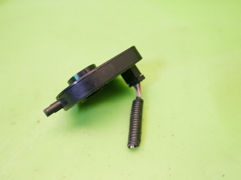 Czujnik kąta skrętu 22880598 CHEVROLET CAPTIVA I C140 FL 13-15