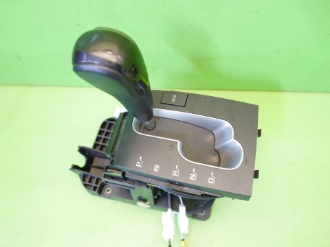 Dźwignia lewarek zmiany biegów automat CHEVROLET CAPTIVA I C140 FL 2.2 D