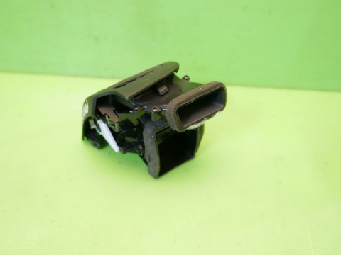 Kratka nawiewu prawa przód 95108270 CHEVROLET CAPTIVA I C140 FL 13-15