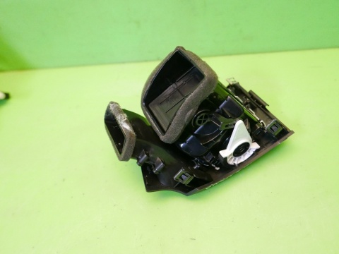 Kratka nawiewu prawa przód 95108270 CHEVROLET CAPTIVA I C140 FL 13-15