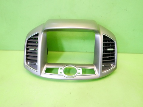 Kratki nawiewu środek ramka deski CHEVROLET CAPTIVA I C140 FL 13-15