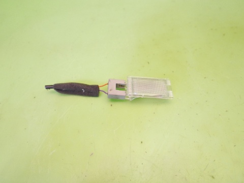 Lampka oświetlenie wnętrza kabiny CHEVROLET CAPTIVA I C140 FL 13-15