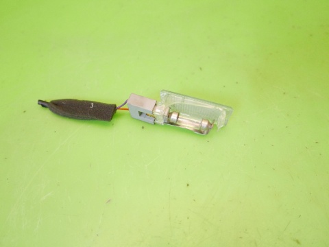 Lampka oświetlenie wnętrza kabiny CHEVROLET CAPTIVA I C140 FL 13-15