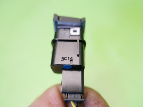 Przełącznik DCS zjazdu ze wzniesienia 202010073 CHEVROLET CAPTIVA I C140