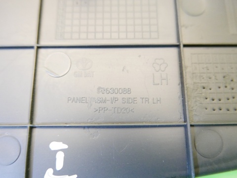 Zaślepka osłona deski lewa CHEVROLET CAPTIVA I C140 FL 13-15