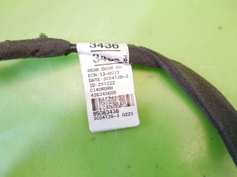 Wiązka instalacja drzwi prawa tył CHEVROLET CAPTIVA I C140 FL 13-15