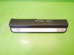 Listwa nakładka na próg stopień prawa przód CHEVROLET CAPTIVA I C140 FL 13-15