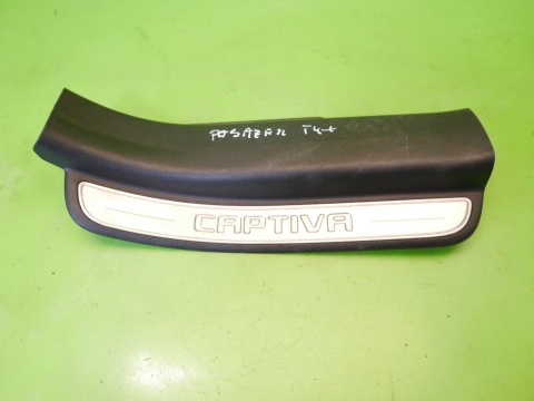 Listwa nakładka na próg stopień prawa tył CHEVROLET CAPTIVA I C140 FL 13-15