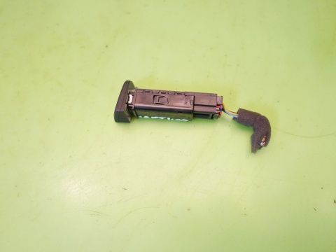 Przełącznik grzania fotela prawy przód CHEVROLET CAPTIVA I C140