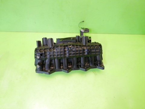 Kolektor ssący dolotowy 25189093 CHEVROLET CAPTIVA I C140 FL 2.2 D 13-15