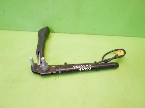 Dopinacz pasa prawy przód CHEVROLET CAPTIVA I C140 FL 13-15