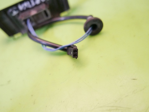 Mikrostyk przyisk klapy tył bagażnika CHEVROLET CAPTIVA I C140 FL 13-15