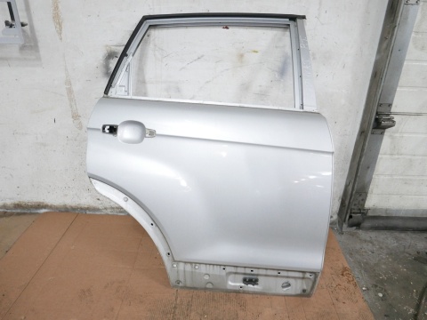 Drzwi prawe tył tylne GAN CHEVROLET CAPTIVA I C140 FL 13-15