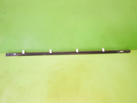 Listwa zgarniająca prawa przód CHEVROLET CAPTIVA I C140 FL 13-15