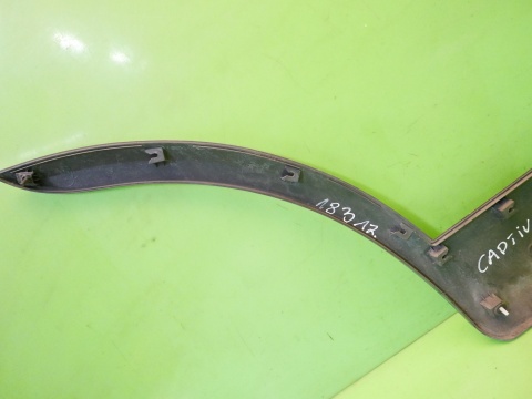 Listwa drzwiowa lewa tył 96439711 CHEVROLET CAPTIVA I C140 FL 13-15