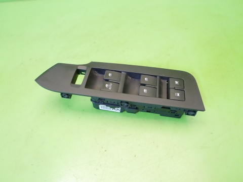 Przełącznik panel szyb lewy przód 20987340 CHEVROLET CAPTIVA I C140