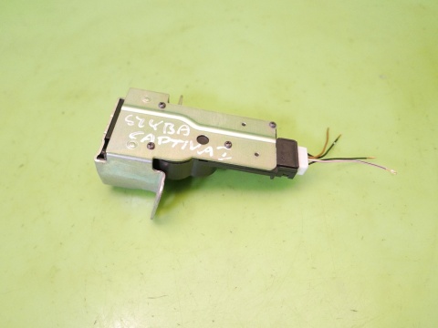 Zamek szyby klapy tył bagażnika CHEVROLET CAPTIVA I C140 FL 13-15