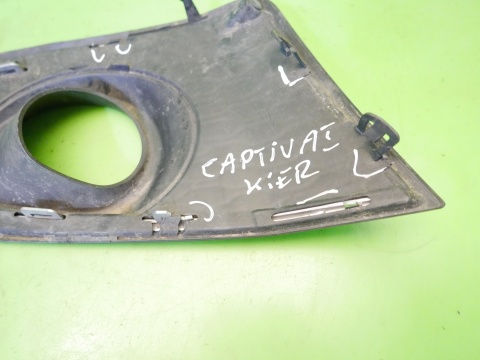 Zaślepka kratka zderzaka lewa przód CHEVROLET CAPTIVA I C140 FL 13-15