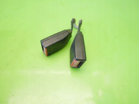 ZAPIĘCIA PASA PASÓW PRAWE TYŁ OPEL CORSA C 00-03 ZAPIĘCIA PASA PASÓW PRAWE TYŁ OPEL CORSA C 00-03