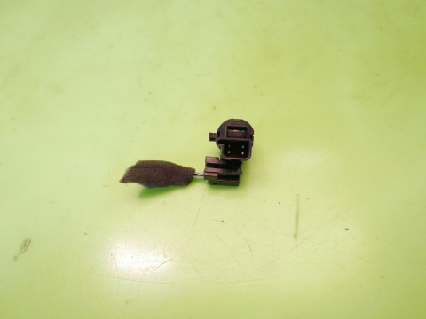 Czujnik nasłonecznienia deski 25713063 CHEVROLET CAPTIVA I C140 FL 2.2 D