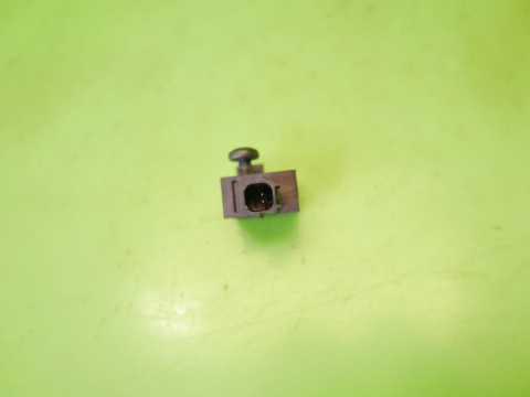 Czujnik uderzeniowy 13502577 CHEVROLET CAPTIVA I C140 FL 13-15