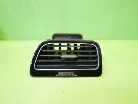 Kratka nawiewu prawa 5G1819710B VW GOLF VII 12-16