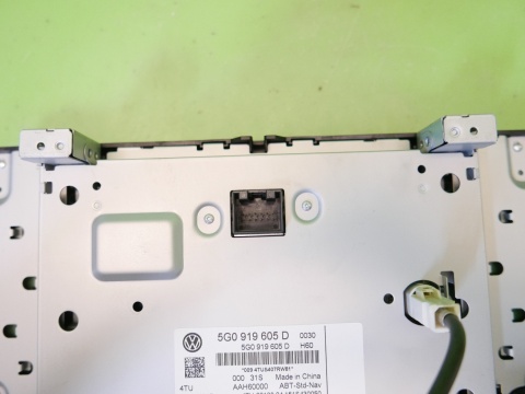 Wyświetlacz radio nawigacji ekran Discover Media MIB1 VW GOLF VII 12-16