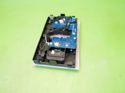 Lampka oświetlenie kabiny przód + mikrofon VW GOLF VII KOMBI 12-16