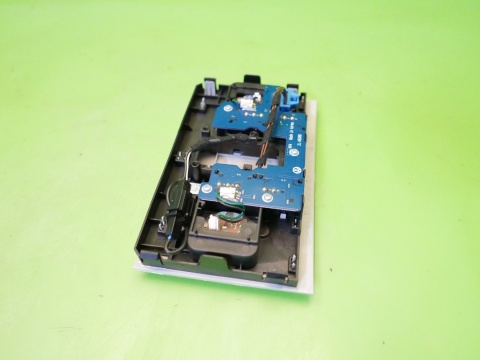 Lampka oświetlenie kabiny przód + mikrofon VW GOLF VII KOMBI 12-16