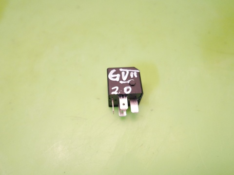 Przekaźnik 645 4H0951253A V23136B0006X080 VW GOLF VII 2.0 TDI 12-16