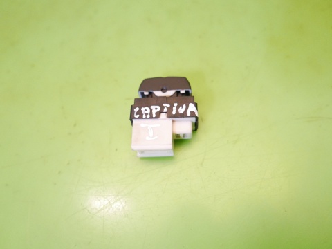 Przełącznik blokady drzwi CHEVROLET CAPTIVA I FL C140 13-15