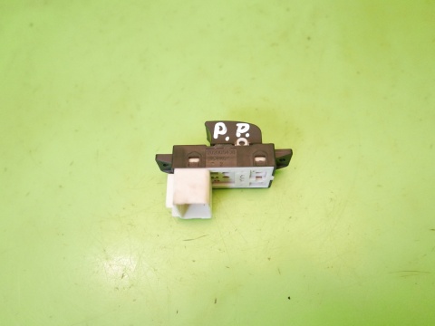 Przełącznik szyby prawy przód 202005438 CHEVROLET CAPTIVA I C140 13-15