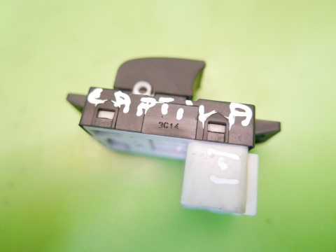 Przełącznik szyby prawy przód 202005438 CHEVROLET CAPTIVA I C140 13-15