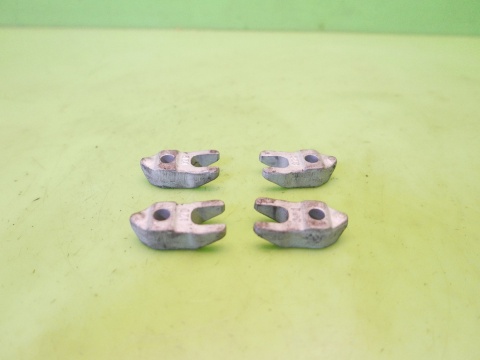 Łapki mocowania wtryskiwaczy CHEVROLET CAPTIVA I C140 FL 2.2 D 13-