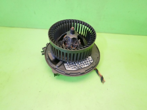 Wentylator dmuchawa opornik 5Q1819021B VW GOLF VII 2.0 TDI 12-16