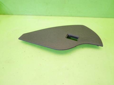 Zaślepka osłona deski prawa 5G1858218 VW GOLF VII 12-16