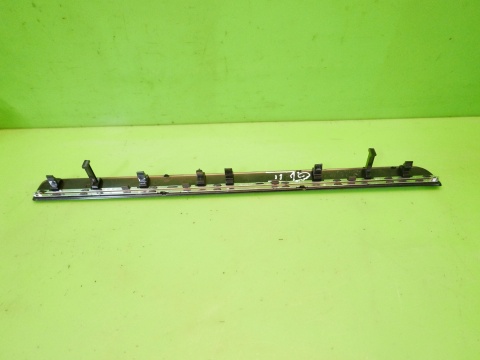 Listwa dekor deski 5G1858418C VW GOLF VII 12-16