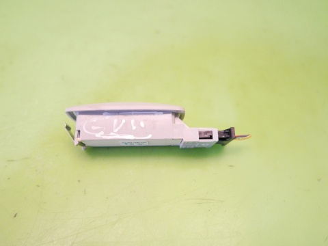 Lampka oświetlenie kabiny 5F0947109C VW GOLF VII 12-16