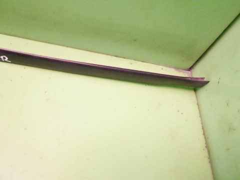 Listwa szyby czołowej prawa przód AUDI A3 8L 96-00