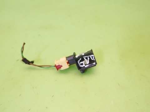 Czujnik uderzeniowy tył 5Q0959651 VW GOLF VII 2.0 TDI 12-16